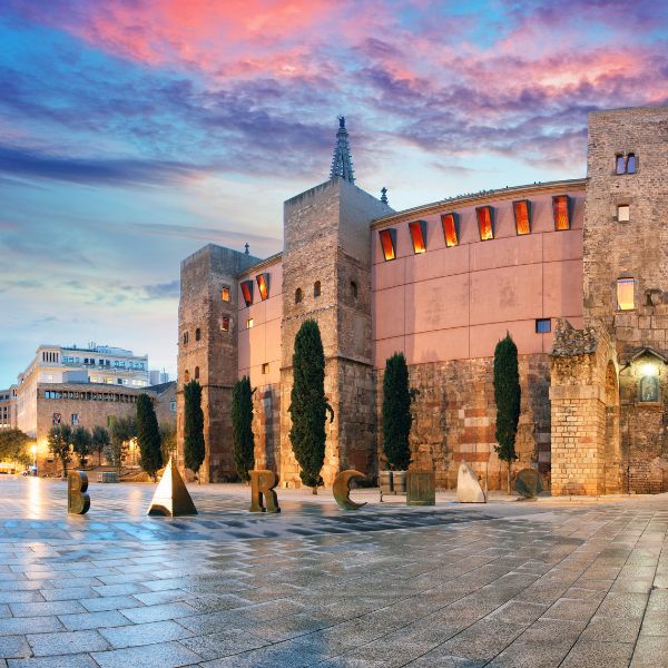 Barcelona 5 Days / 4 Nights